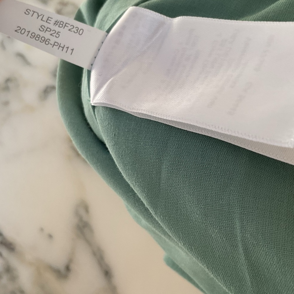 NWOT J Crew Linen-cotton blend city skirt Green sz 24 - small hole near pocket - Picture 9 of 9